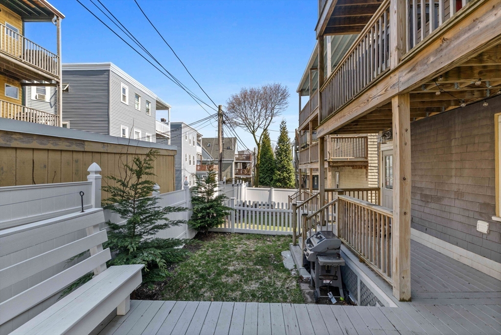 63 Downer Ave # 1