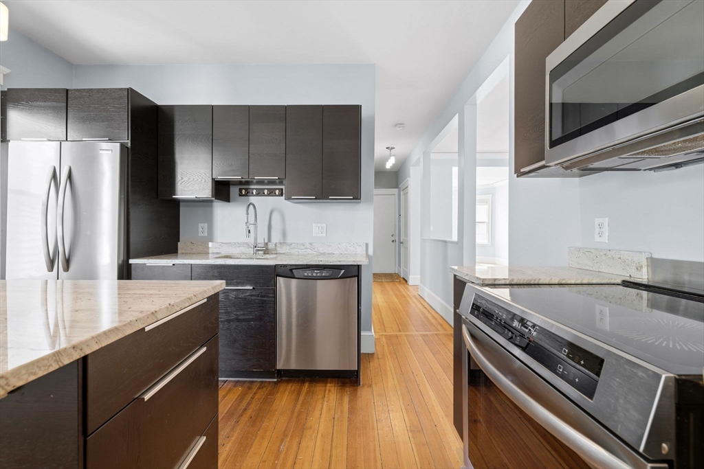 63 Downer Ave # 1