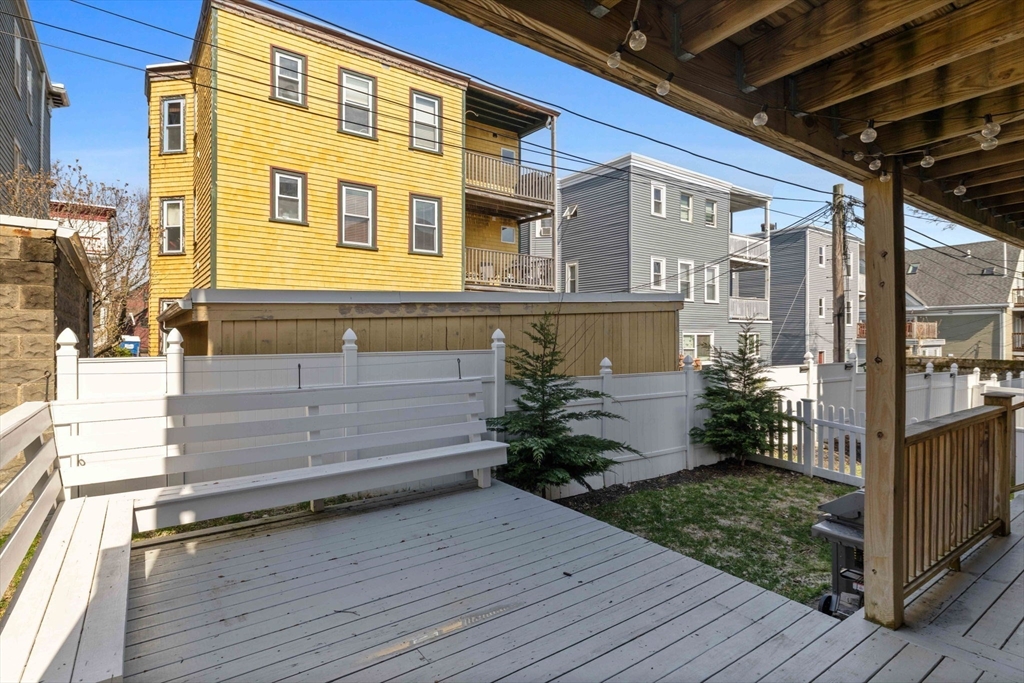 63 Downer Ave # 1