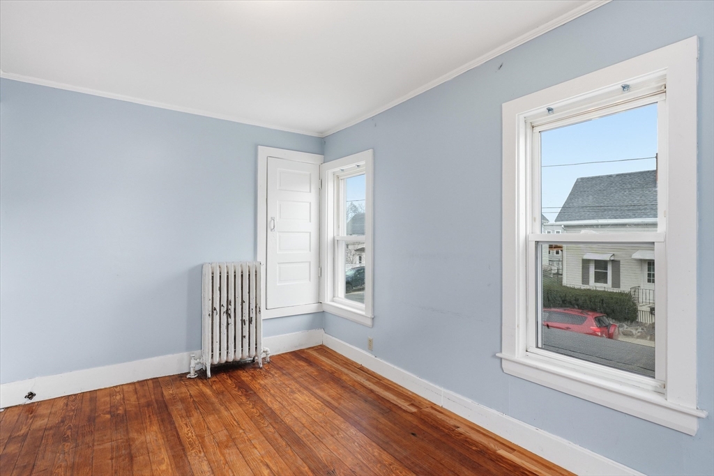 120-124 Sheridan St