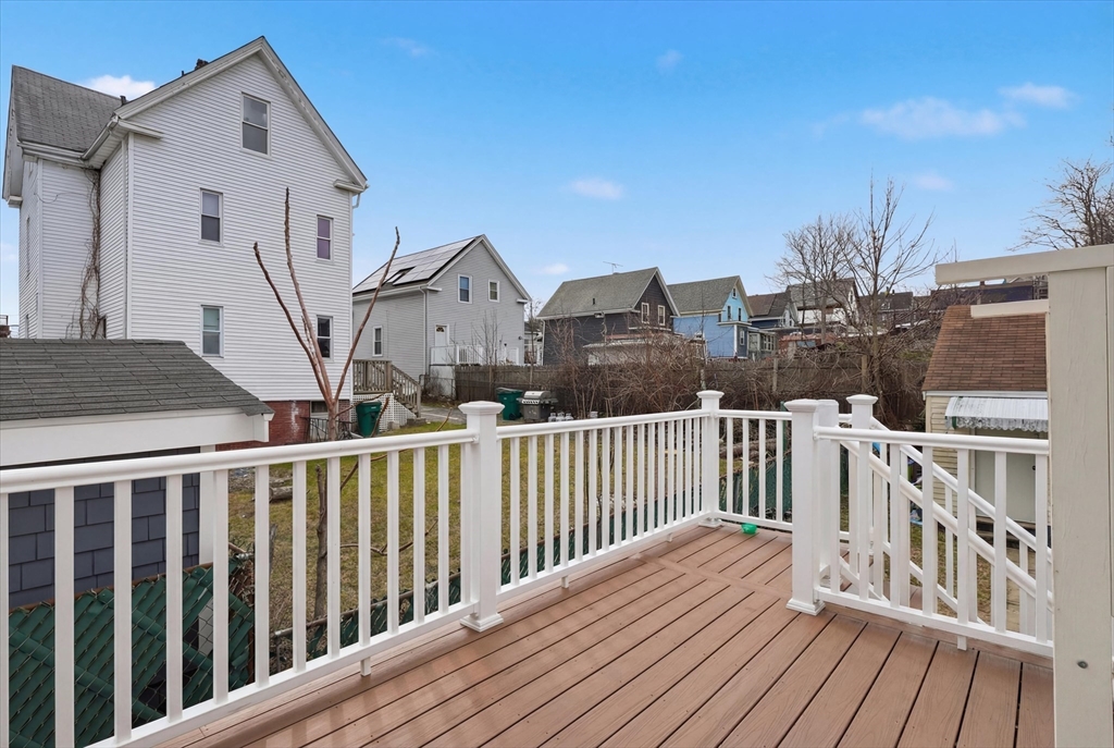 120-124 Sheridan St