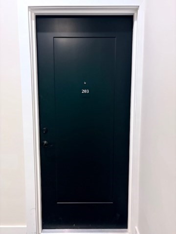 186 Bedford St # 203