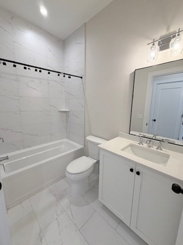 186 Bedford St # 203