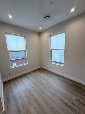 186 Bedford St # 203