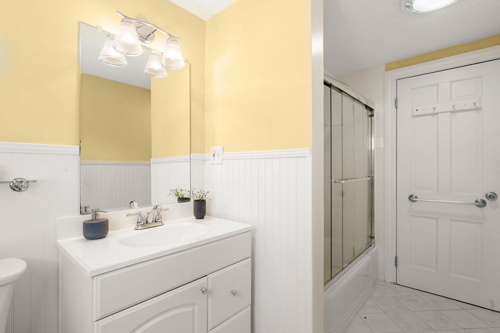 31 James Rd
