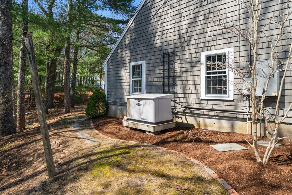 31 James Rd