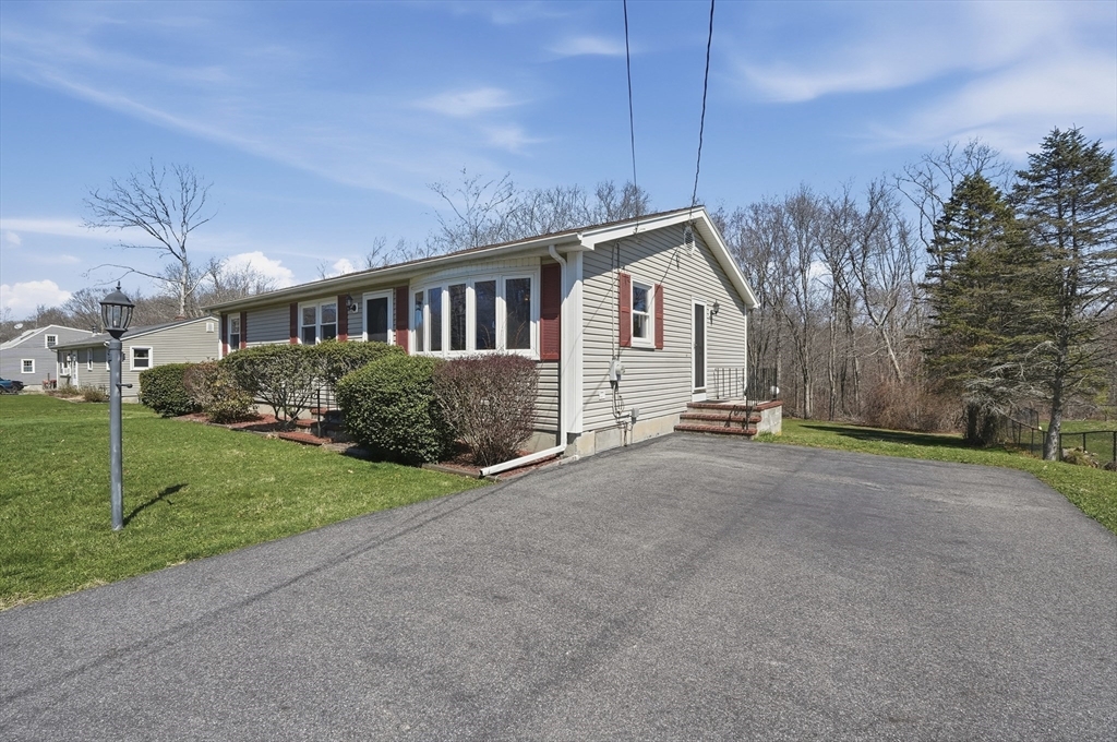 73 Ridgeline Drive