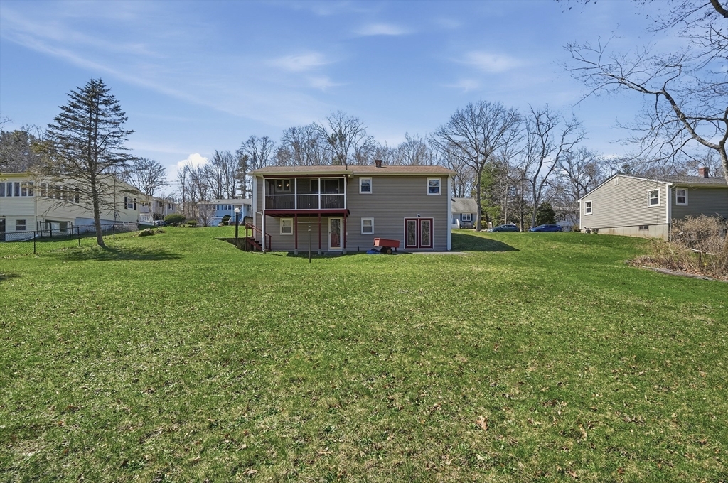 73 Ridgeline Drive