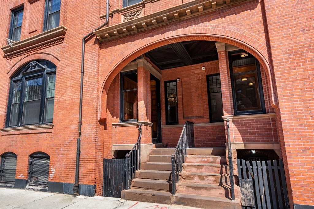 8 Fairfield Street