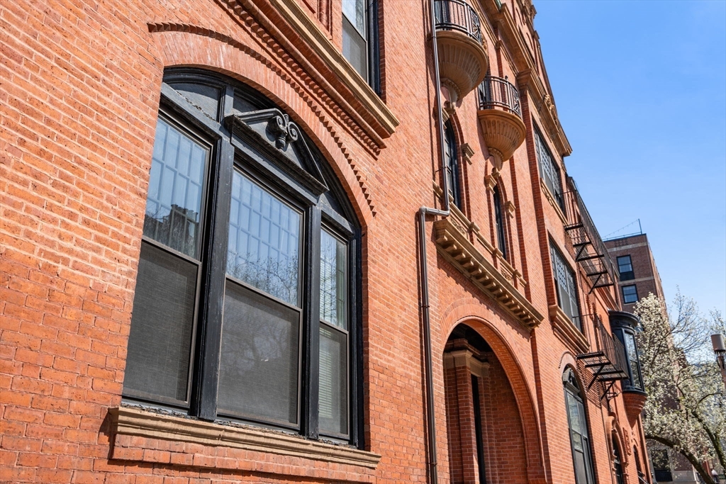 8 Fairfield Street