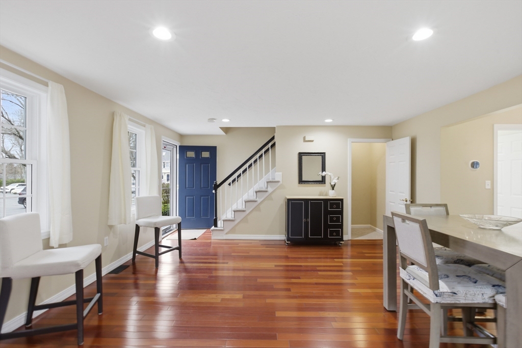 453 Turnpike St # 19