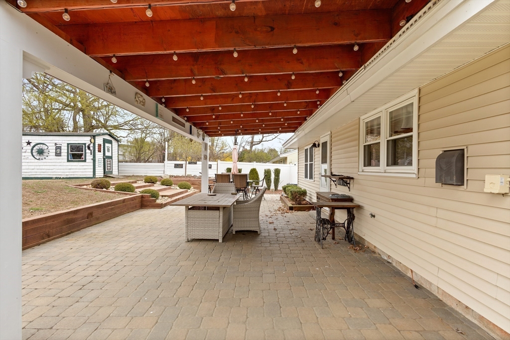 201 Caroline Dr