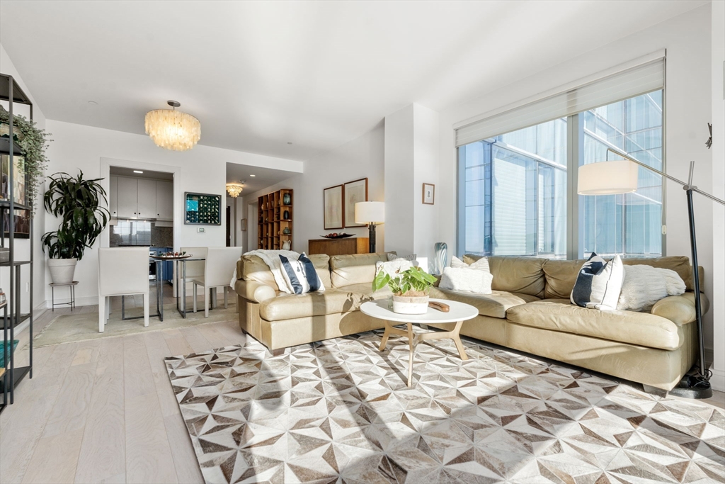 500 Atlantic Avenue # 16L