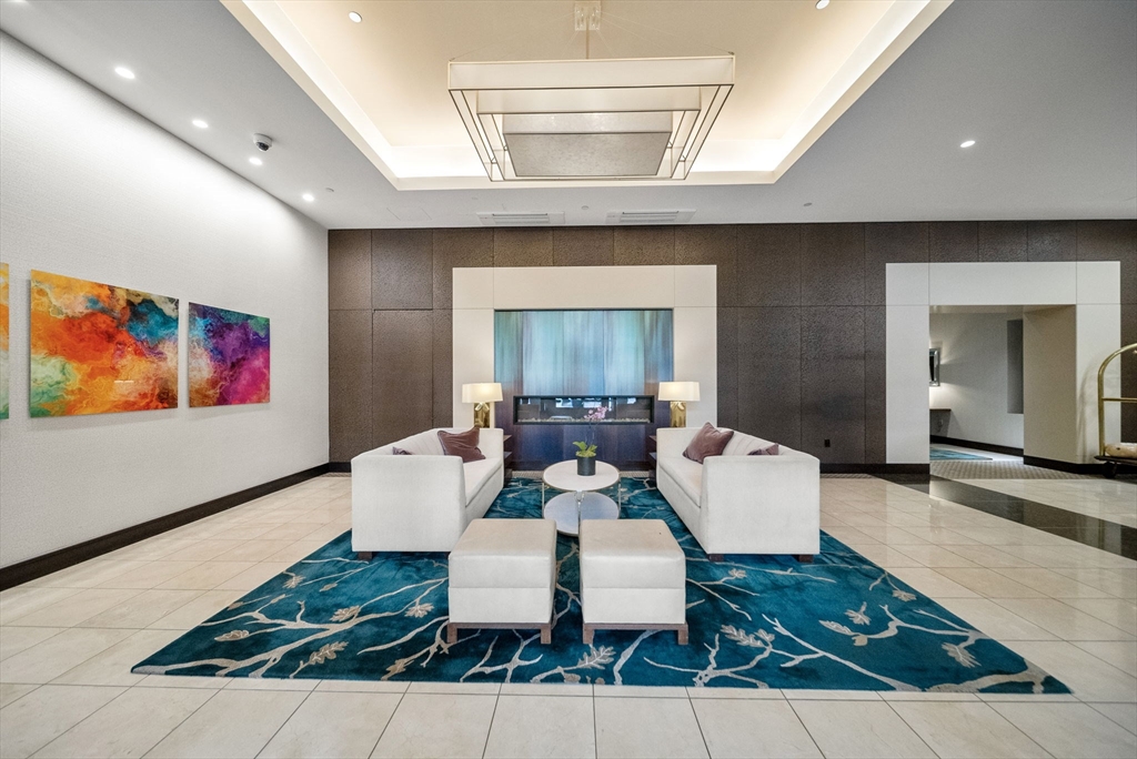 500 Atlantic Avenue # 16L