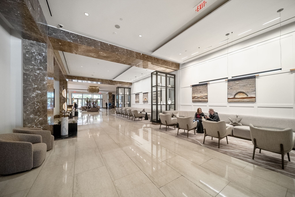 500 Atlantic Avenue # 16L
