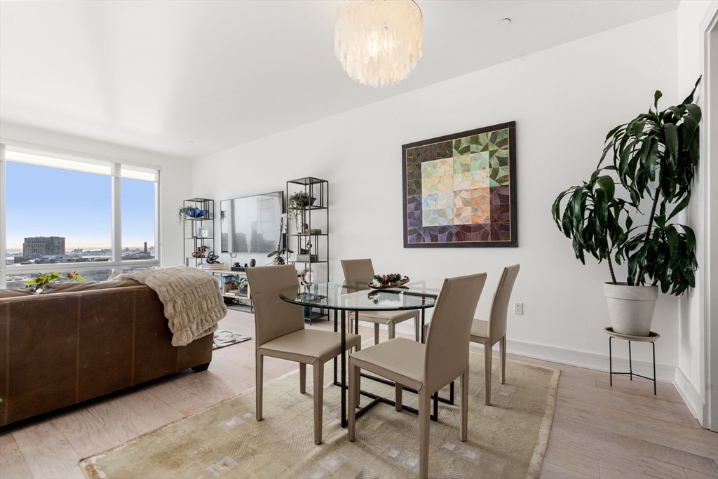 500 Atlantic Avenue # 16L