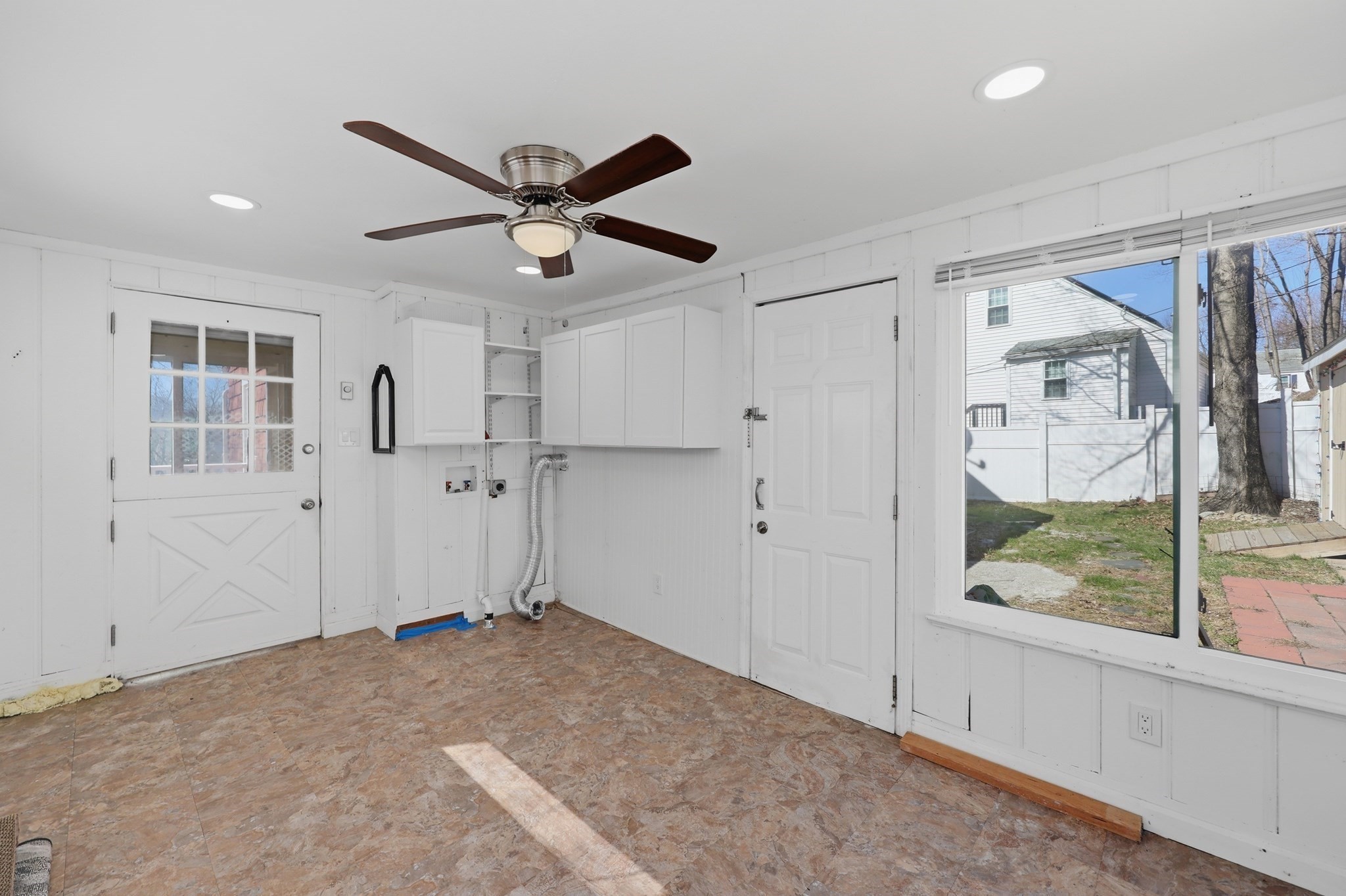 32 Indian Lake Parkway