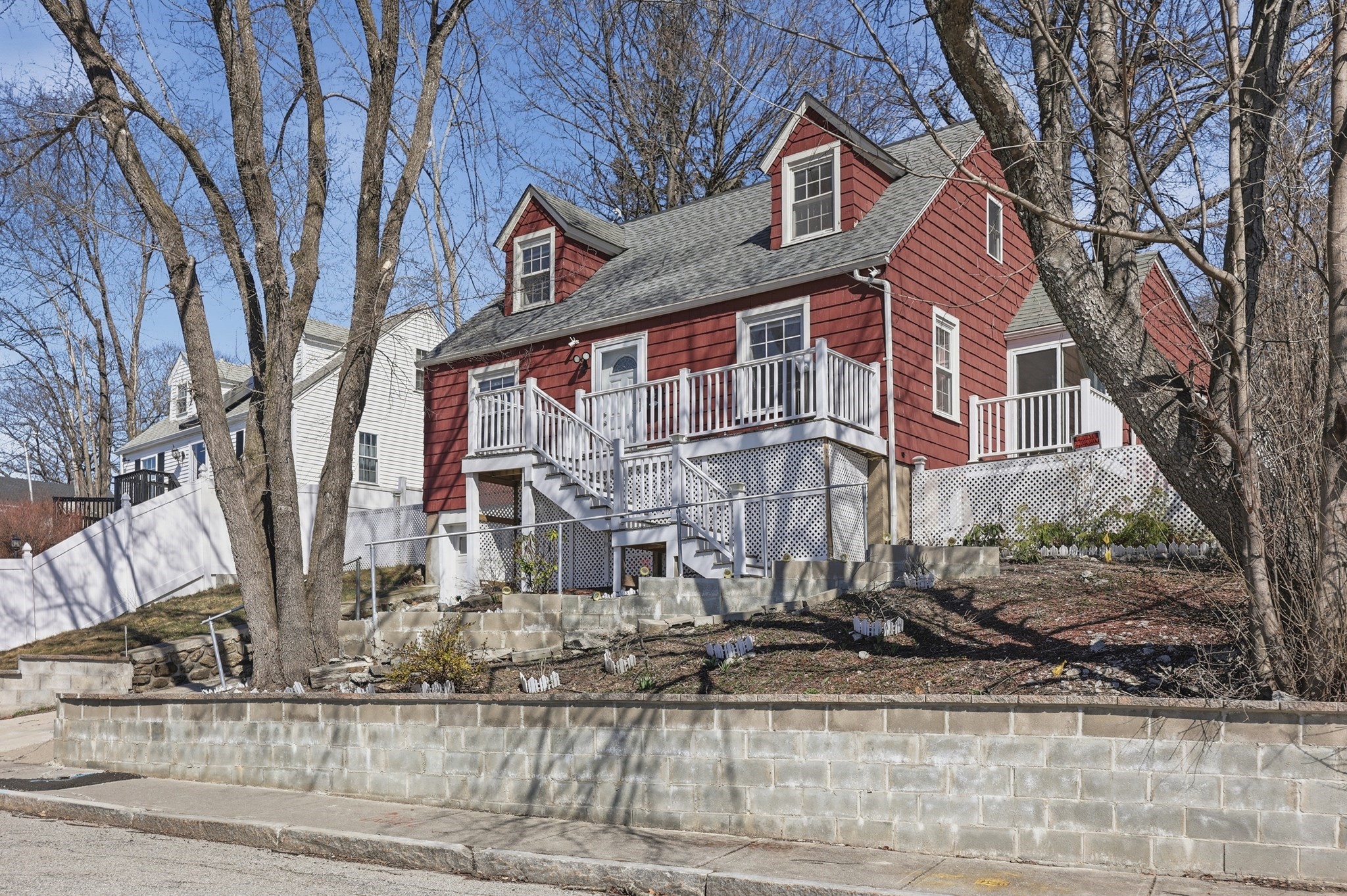 32 Indian Lake Parkway