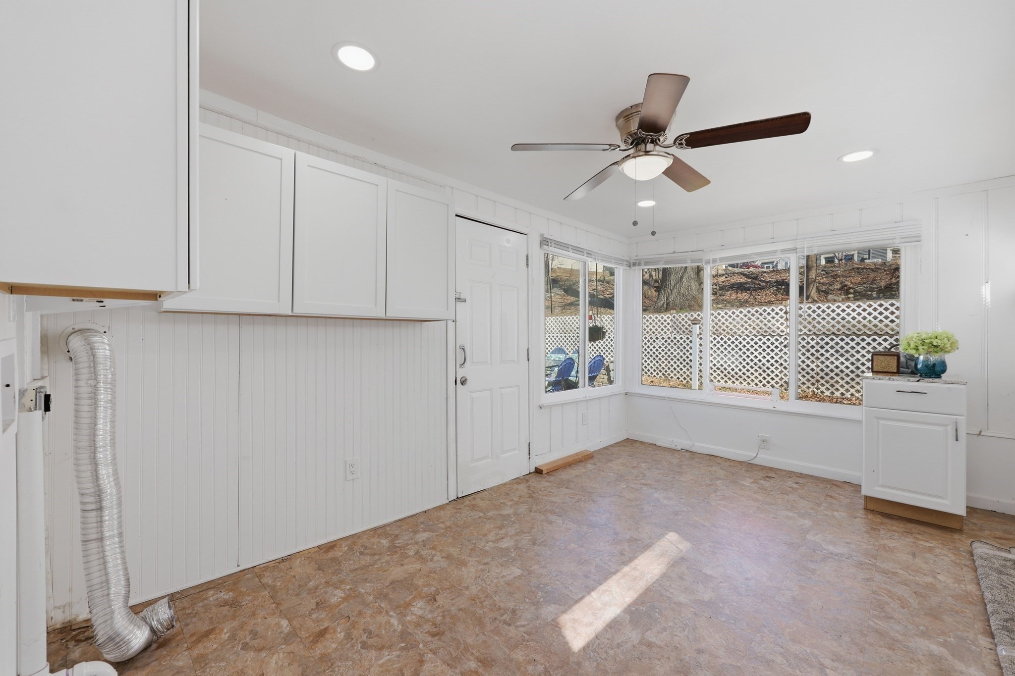 32 Indian Lake Parkway