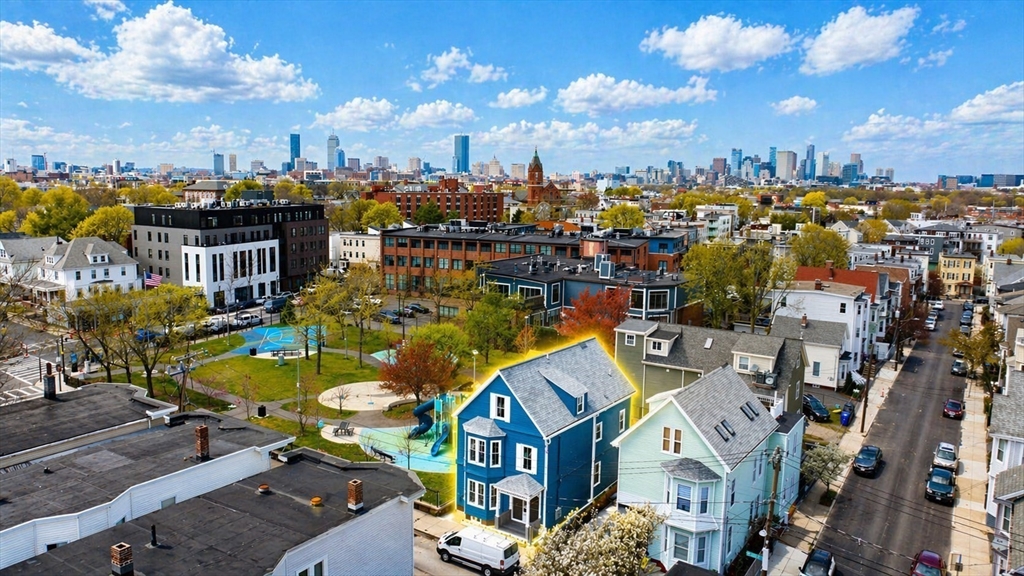 16 Harbor View St # 2