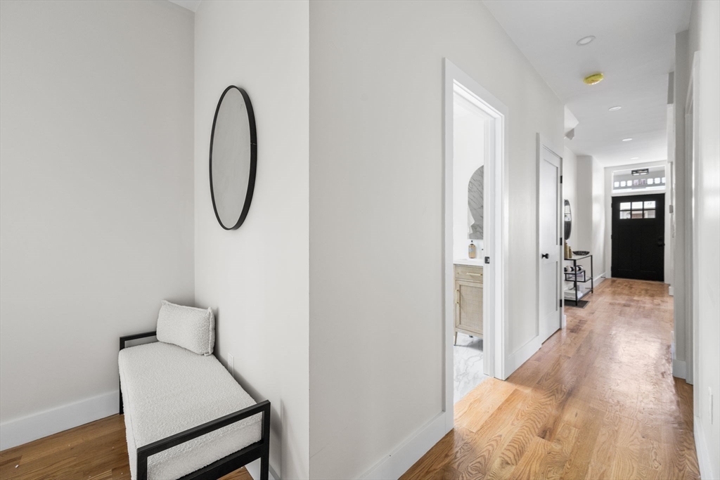 14 Harbor View St # 1