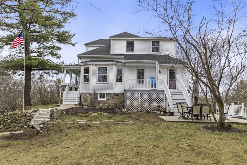 176 Forest St