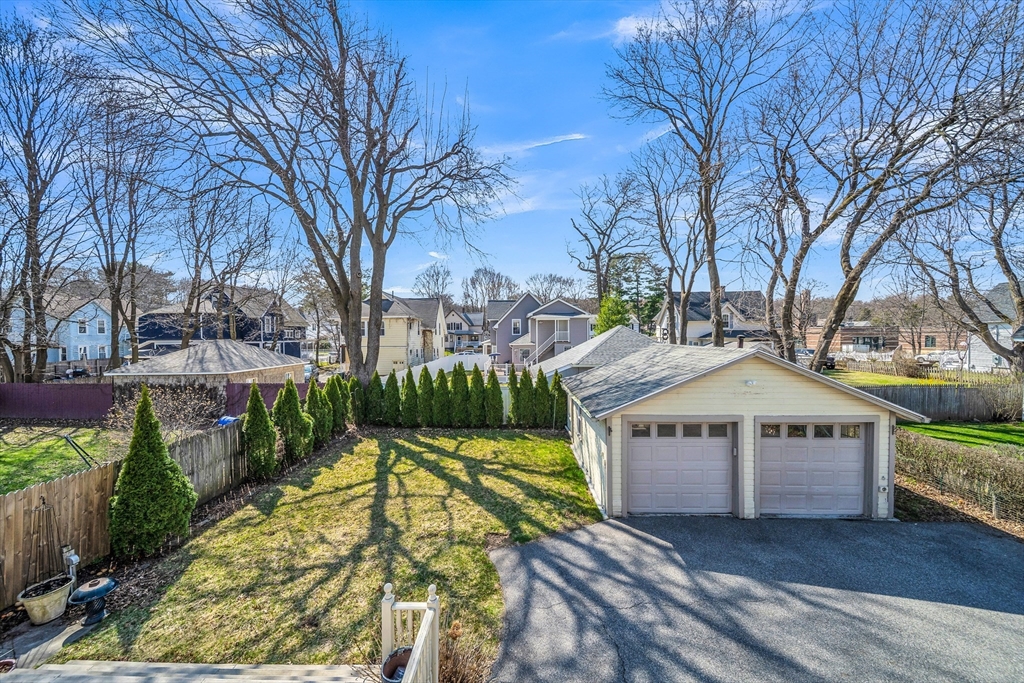 34 Sherbrook Ave