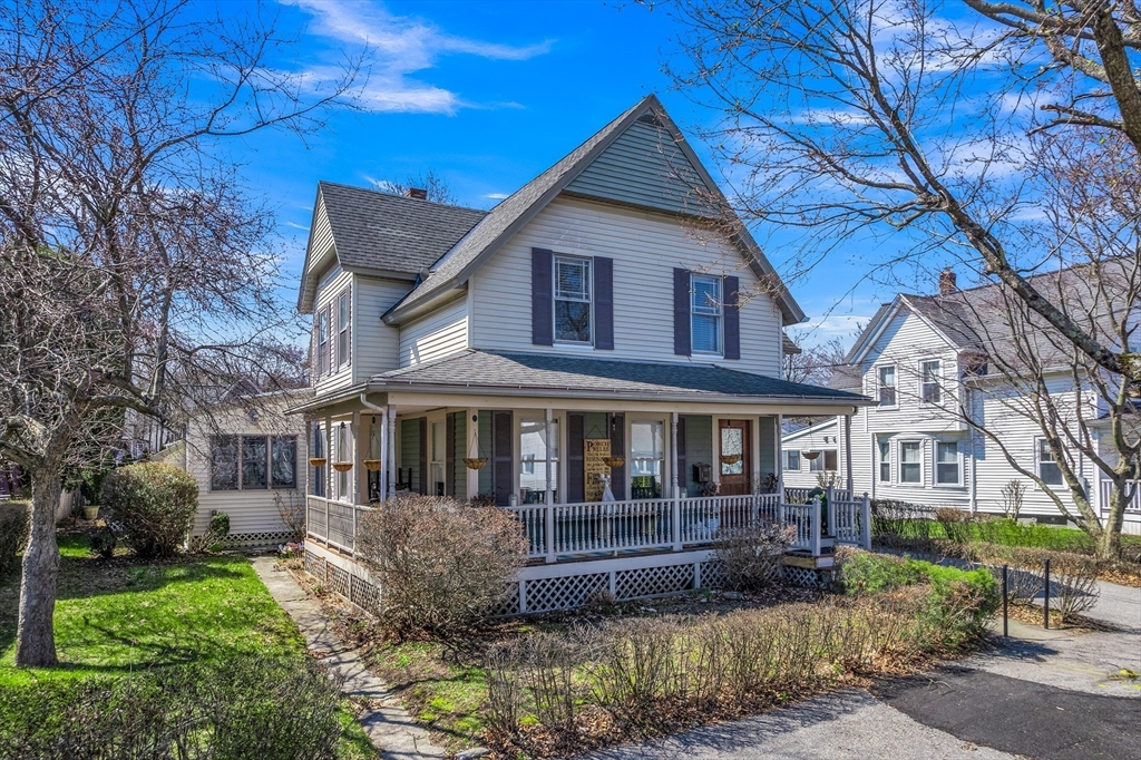 34 Sherbrook Ave