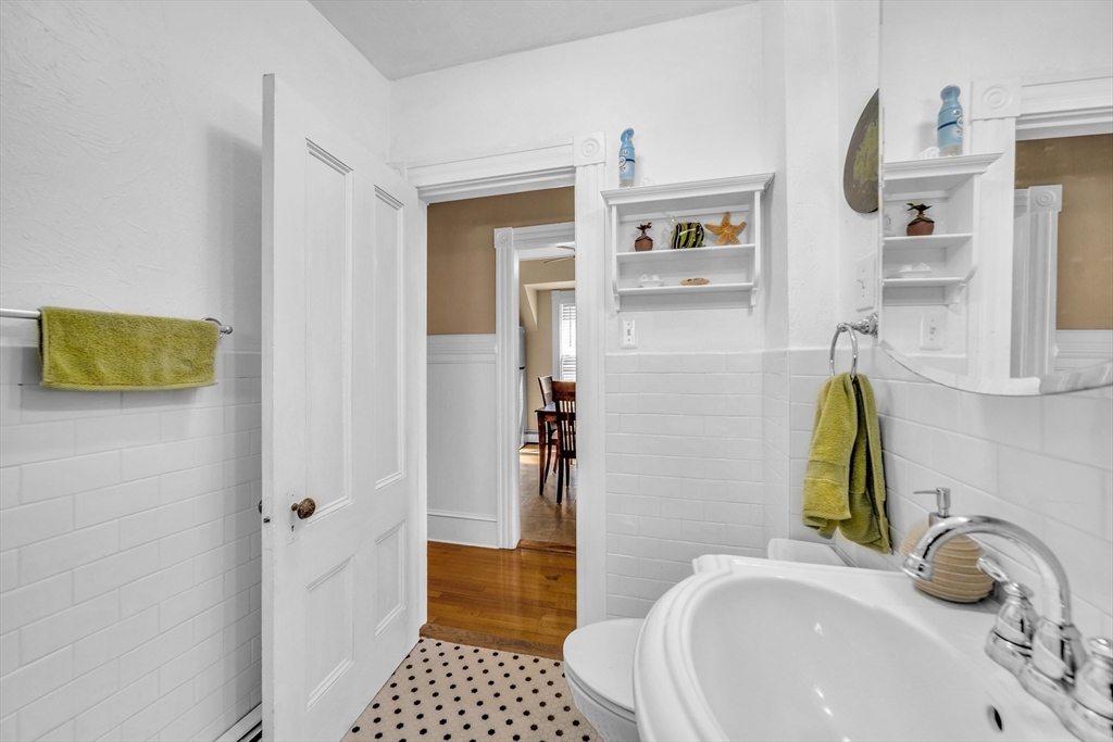34 Sherbrook Ave