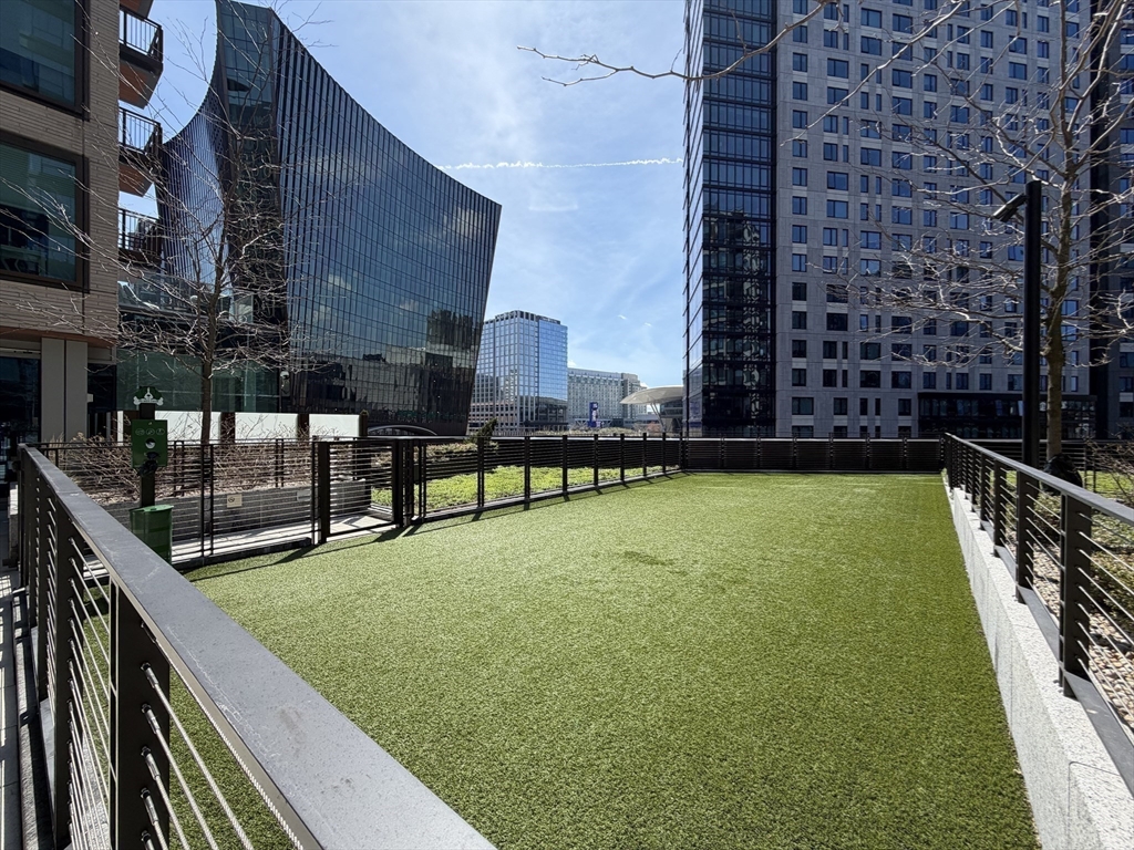 135 Seaport Blvd # 708