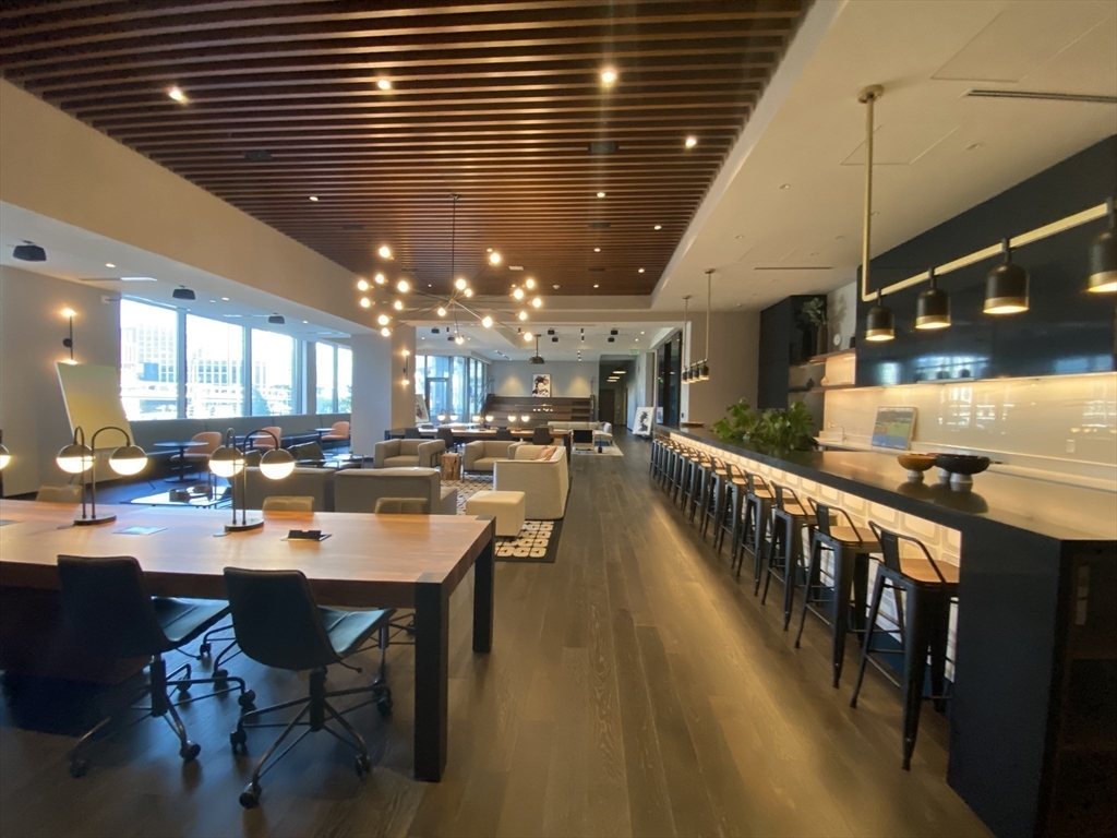 135 Seaport Blvd # 708
