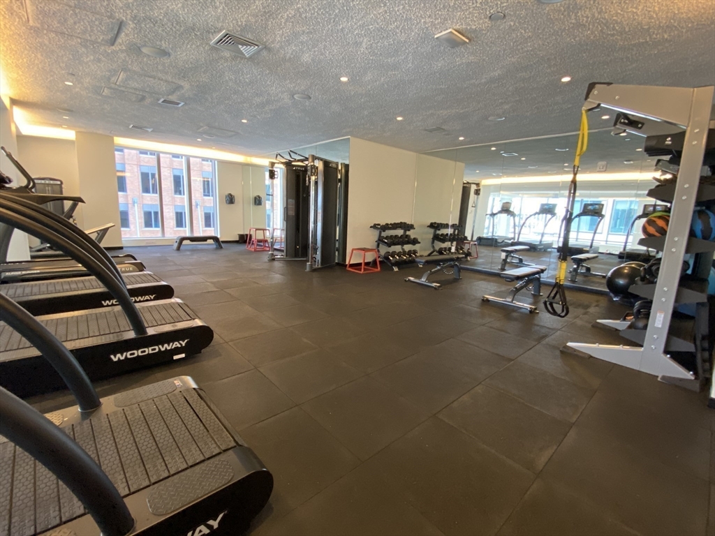 135 Seaport Blvd # 708