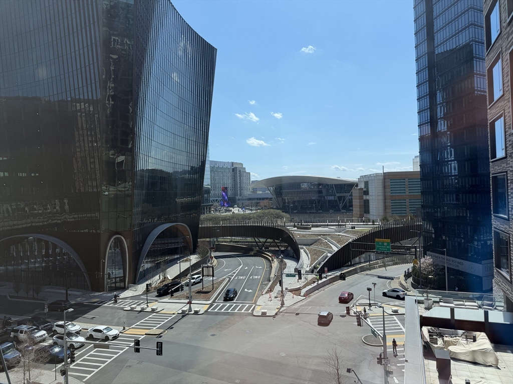 135 Seaport Blvd # 708
