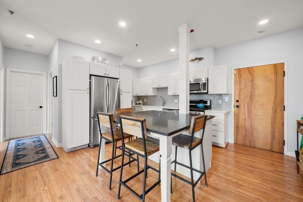 486 E 3rd St. # 11