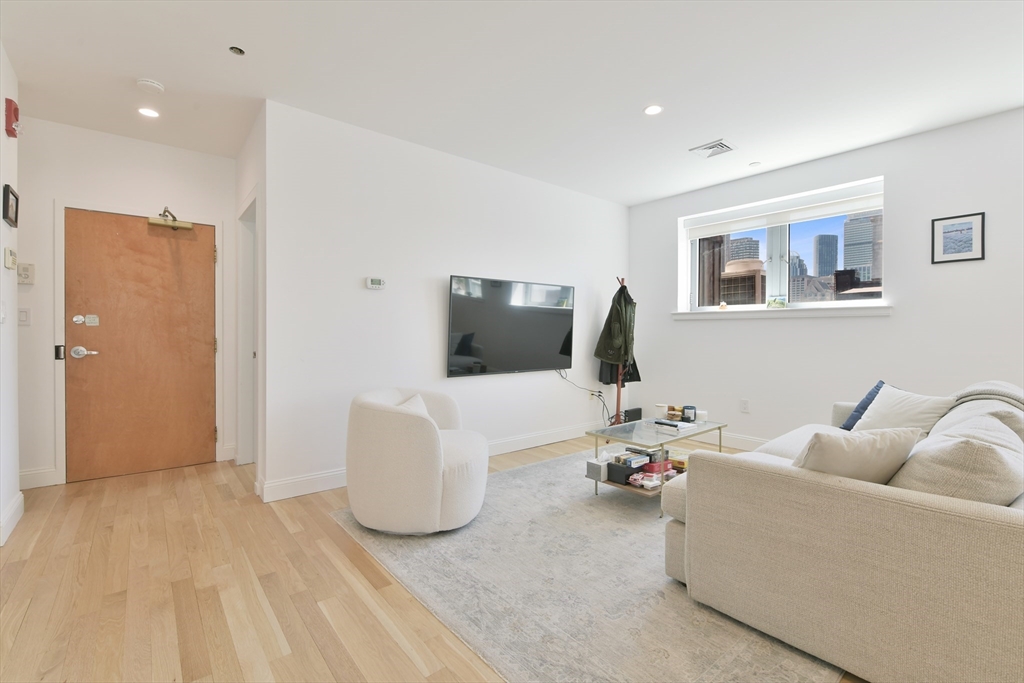 425 Boylston Street # 602