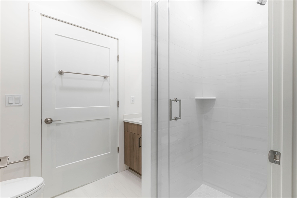 319 Broadway # 504