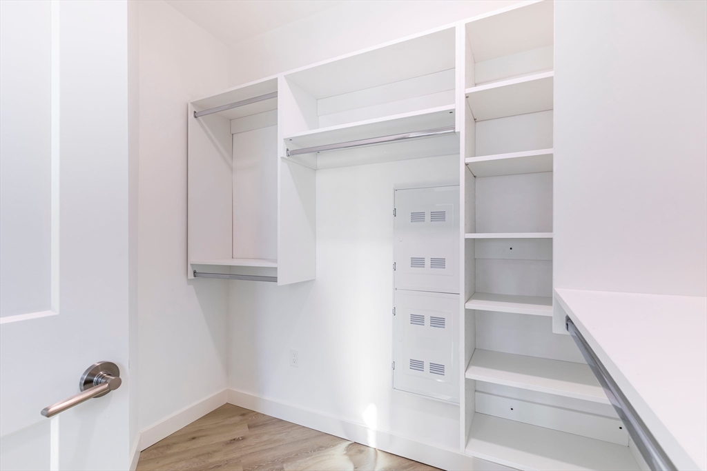 319 Broadway # 505