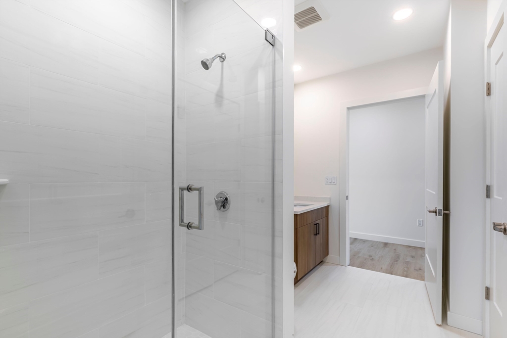 319 Broadway # 505