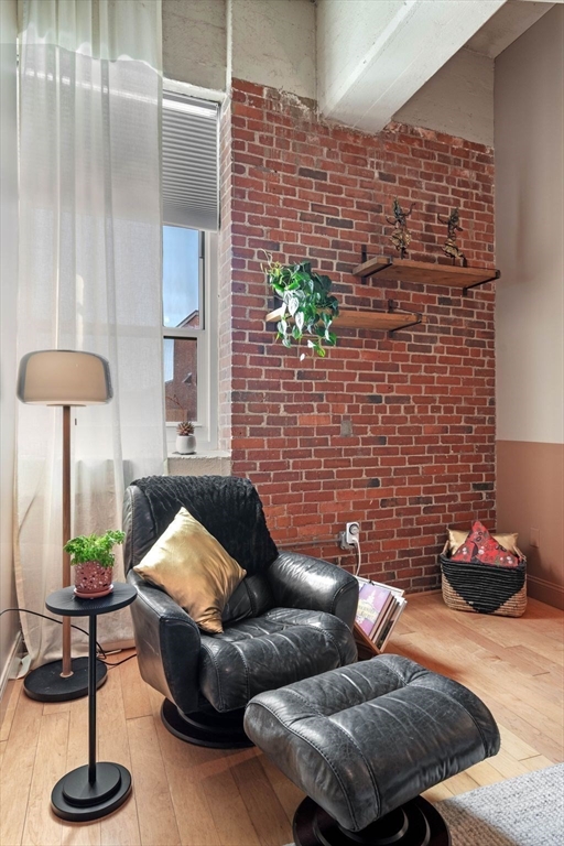 51 Lafayette St # 207