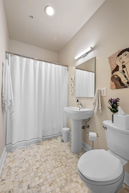 51 Lafayette St # 207