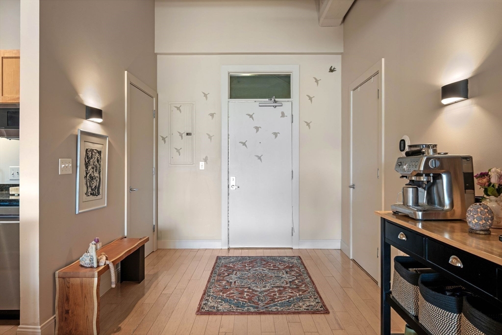 51 Lafayette St # 207