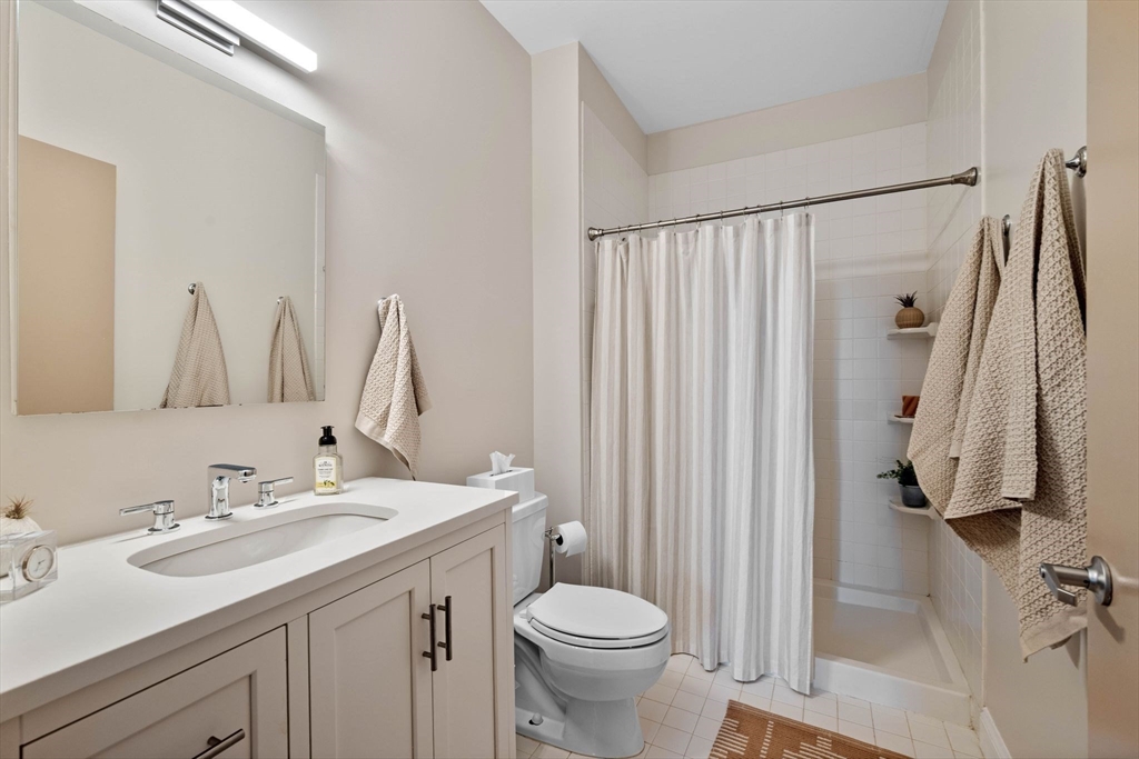 51 Lafayette St # 207