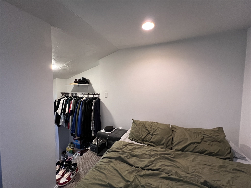 703 E Broadway # 2