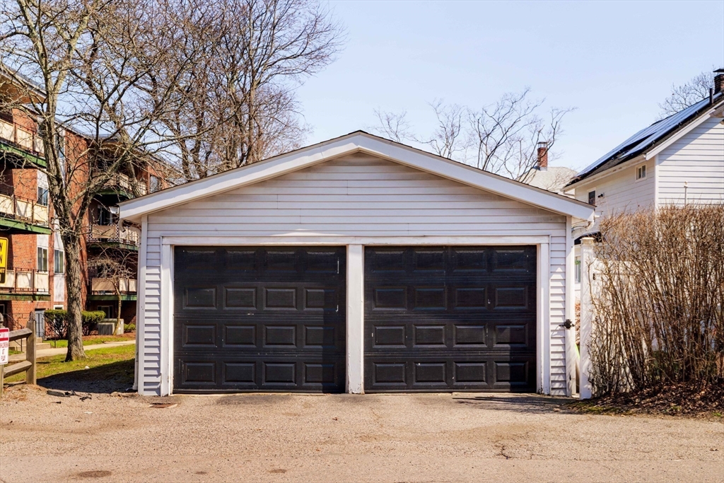 240 Neponset Valley Parkway