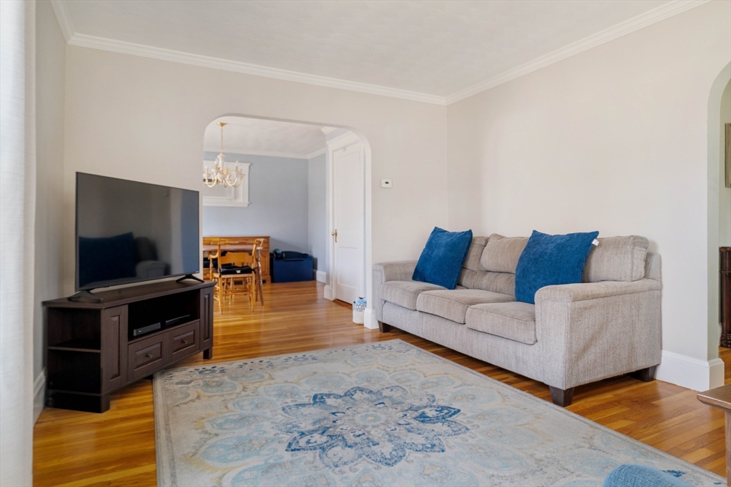 240 Neponset Valley Parkway