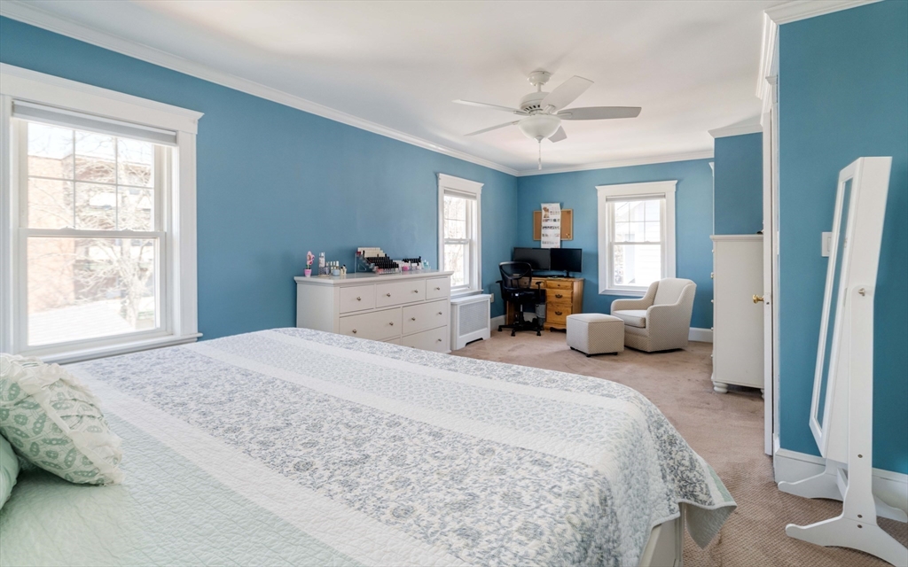 240 Neponset Valley Parkway