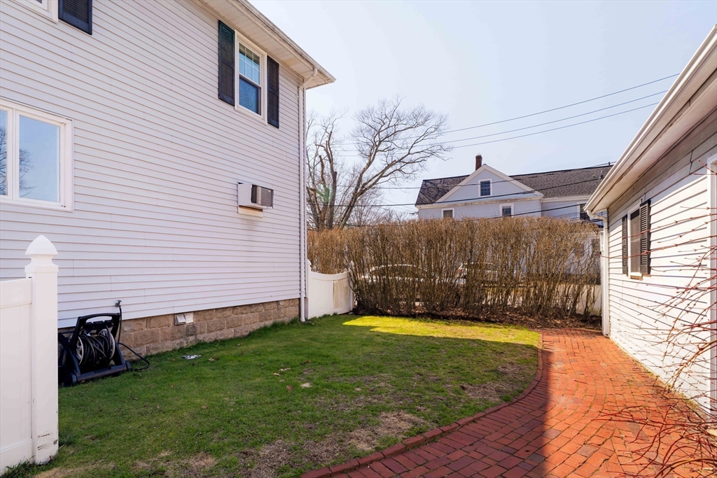 240 Neponset Valley Parkway