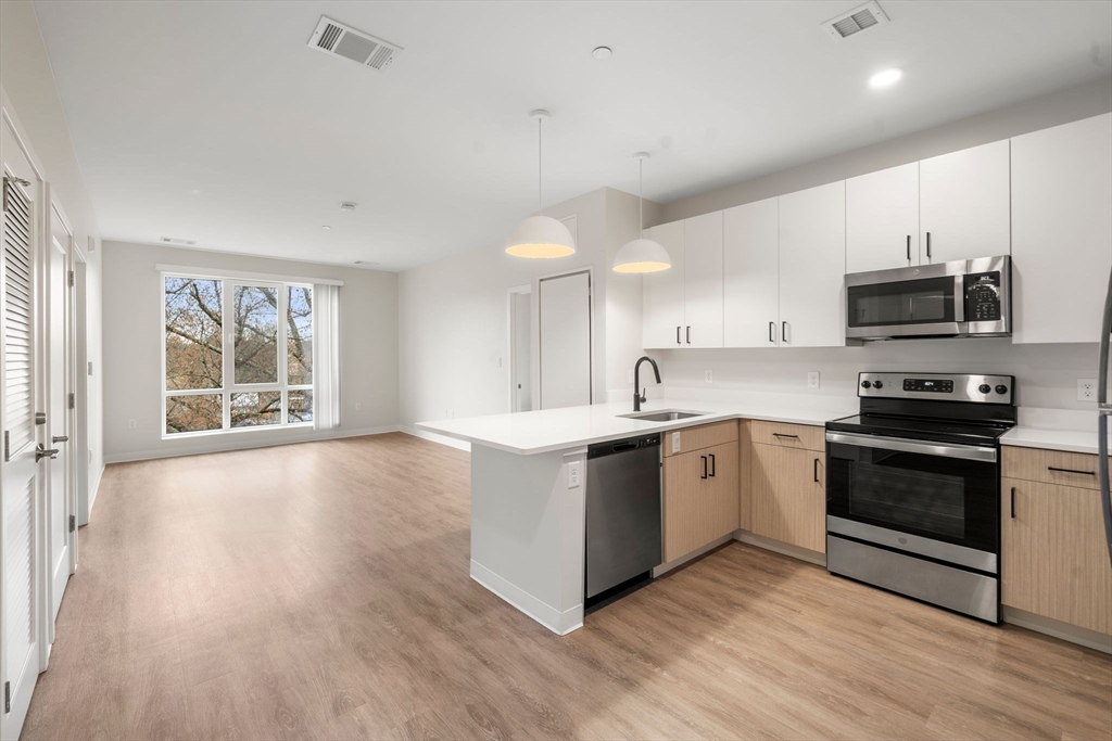 289 Walk Hill St. # 327