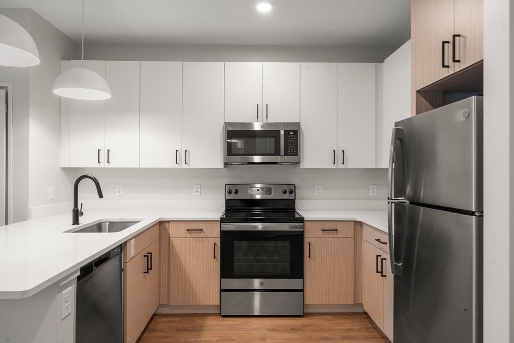 289 Walk Hill St. # 327