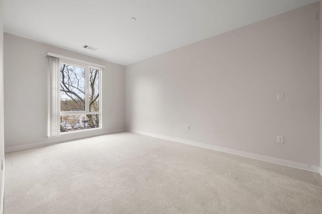 289 Walk Hill St. # 327